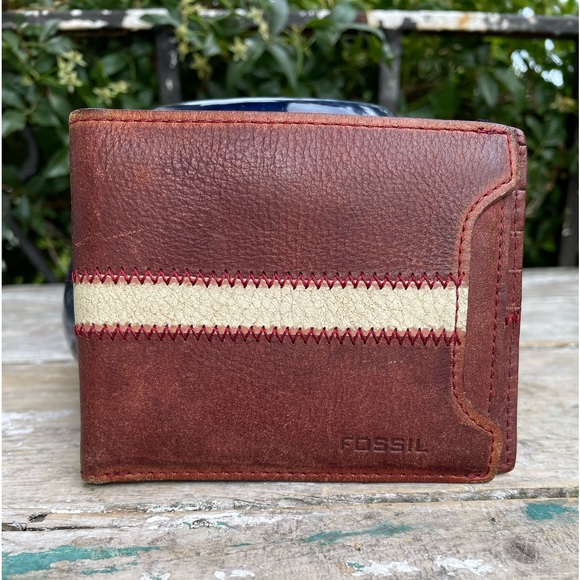 Fossil brown leather vintage wallet - Picture 3 of 10
